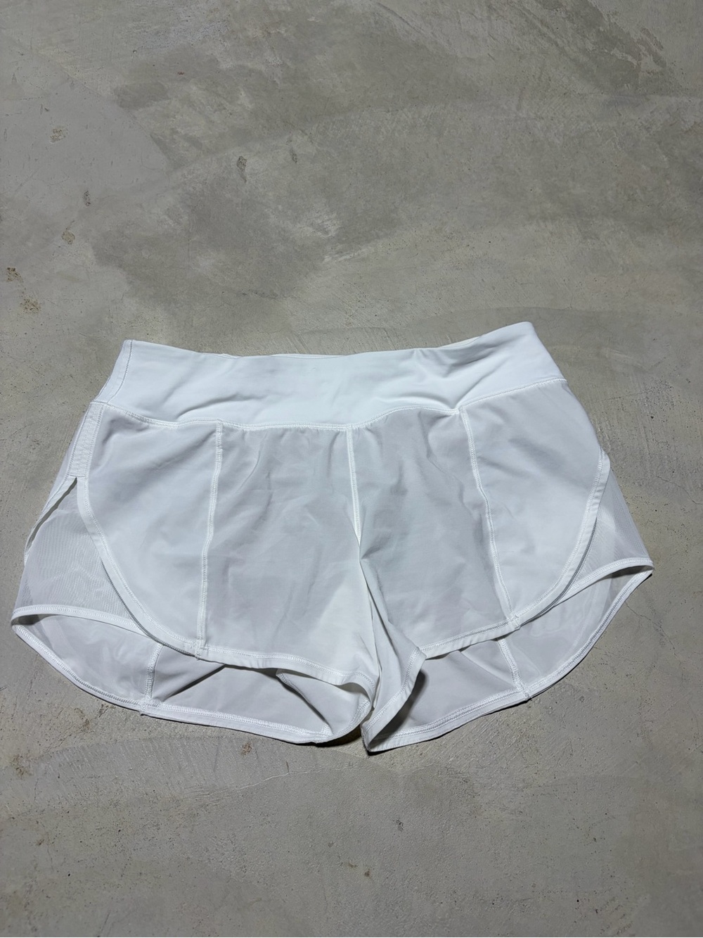 Lululemon White Women's Active Shorts - Lightweight Running Shorts 8
